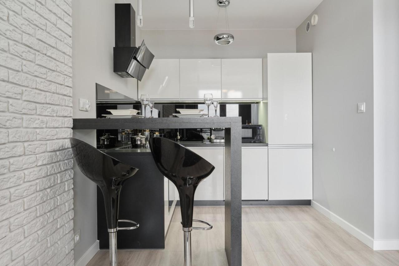 Odra Tower Apartment Center Of Wroclaw By Renters Prestige Exterior photo