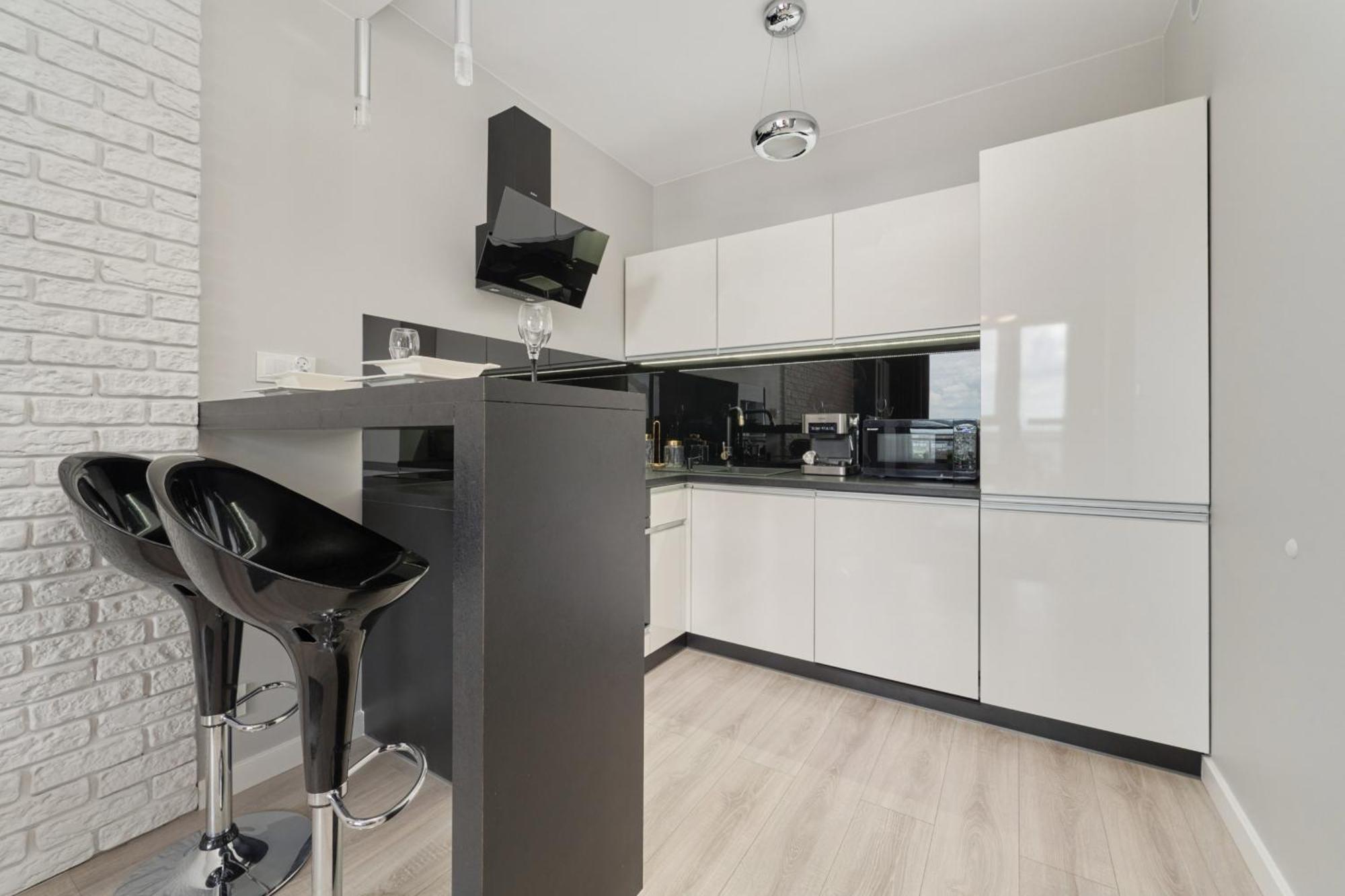 Odra Tower Apartment Center Of Wroclaw By Renters Prestige Exterior photo