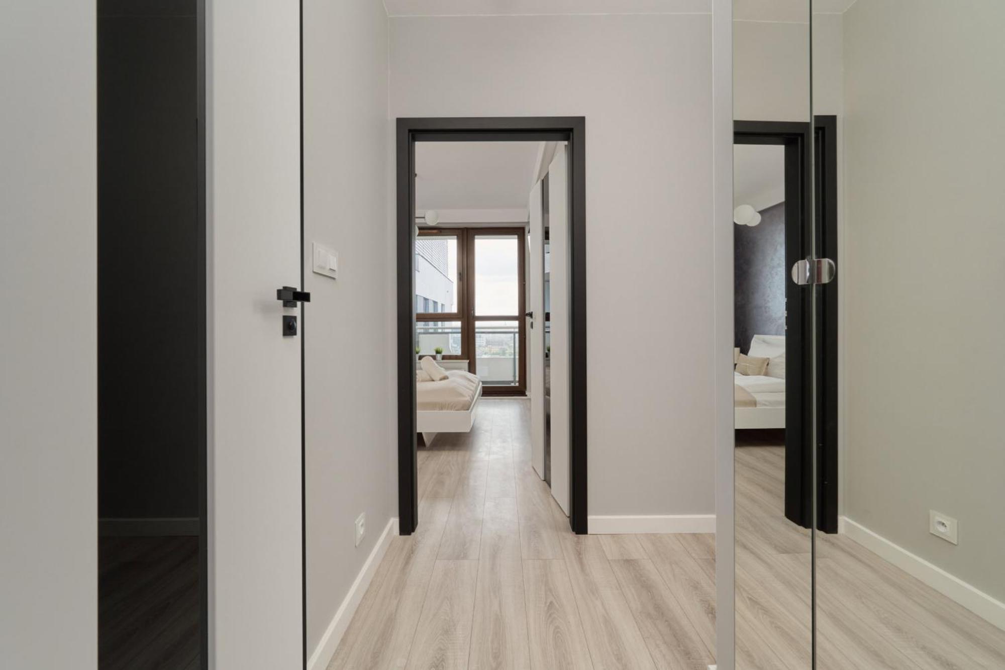 Odra Tower Apartment Center Of Wroclaw By Renters Prestige Exterior photo