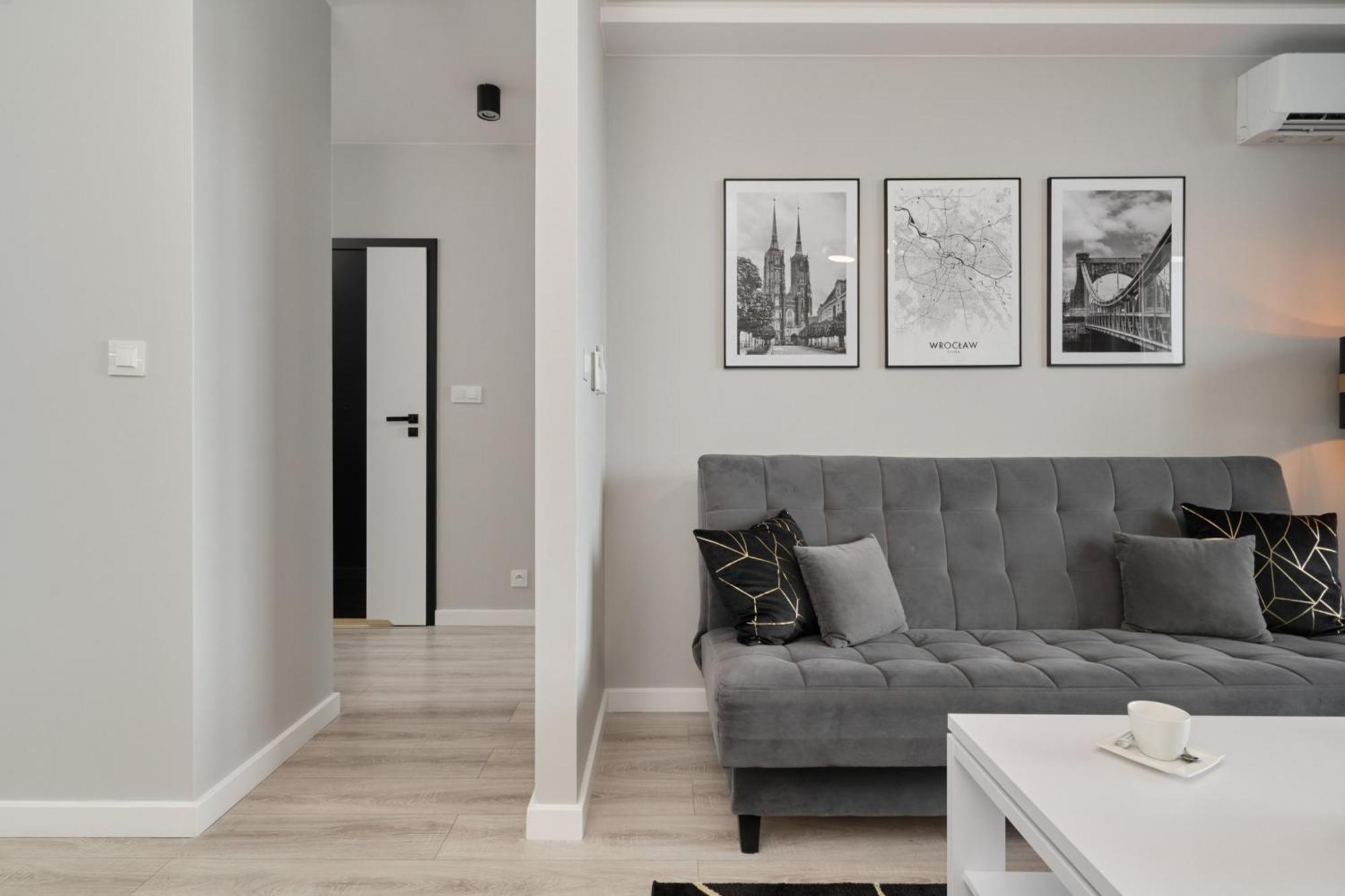 Odra Tower Apartment Center Of Wroclaw By Renters Prestige Exterior photo
