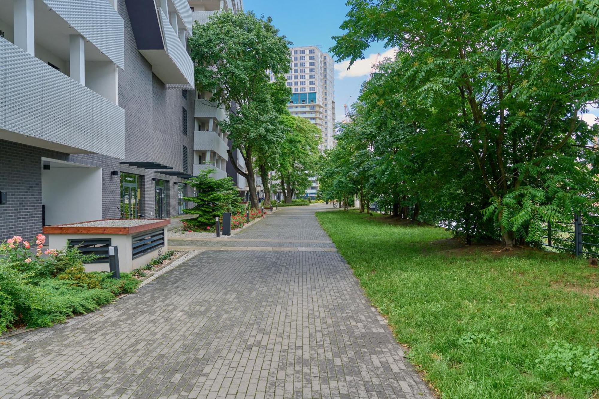 Odra Tower Apartment Center Of Wroclaw By Renters Prestige Exterior photo